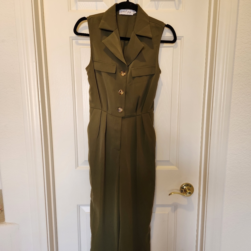 Petal Ans Pup Olive Green Sleeveless Jumpsuit